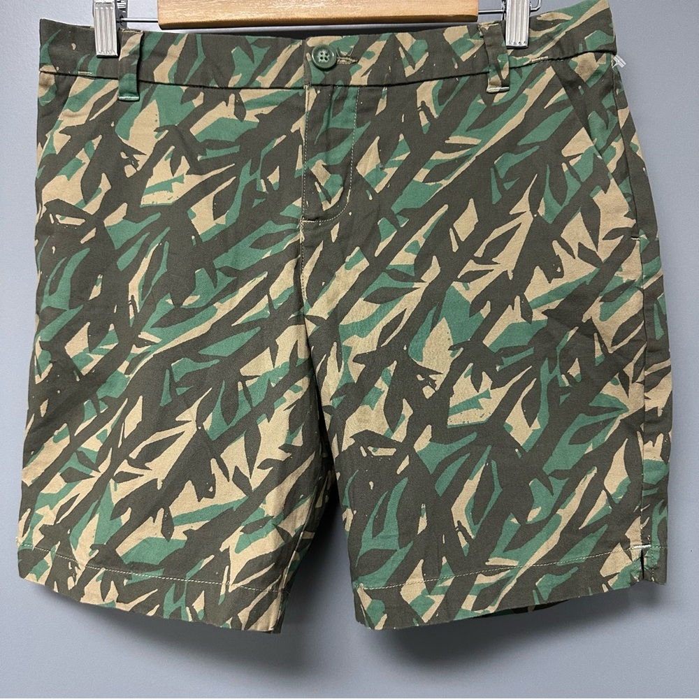 Patagonia Shorts Women's Sz 6 Stretch All-Wear Chinos Bamboo camouflage pattern